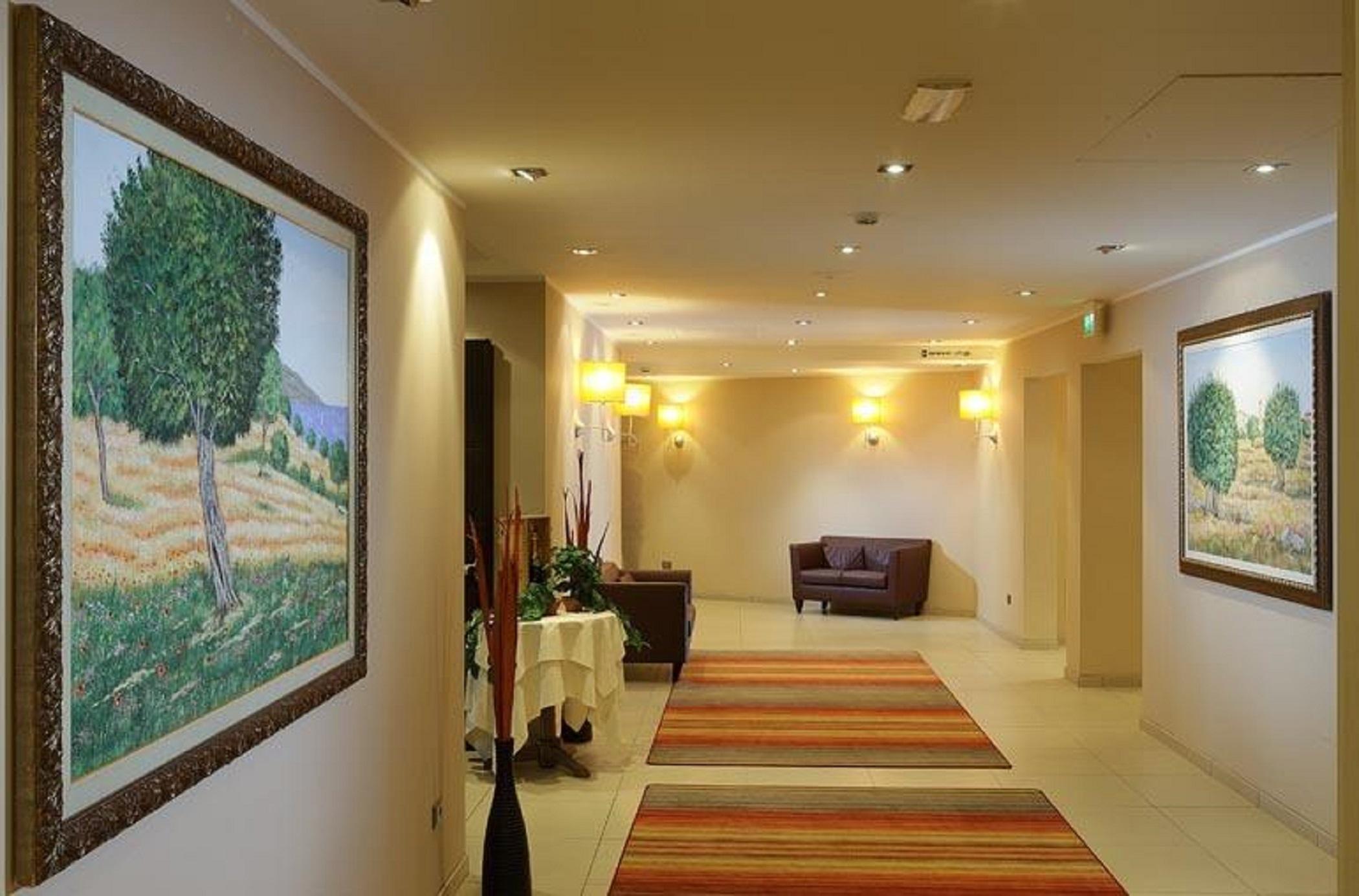 Smart Hotel