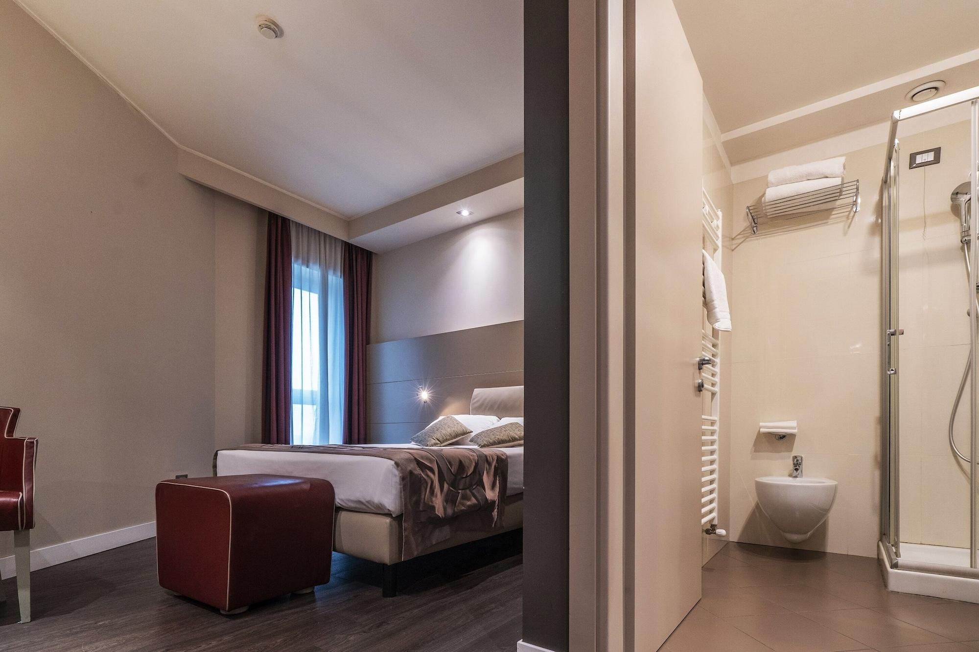Hotel Smart 4*