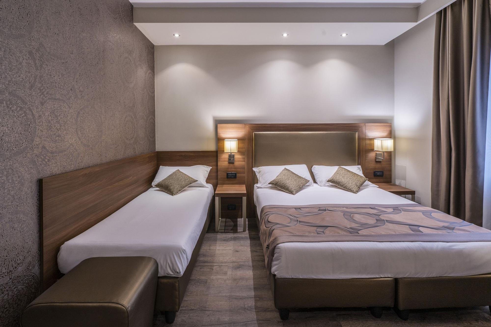 Smart Hotel 4*