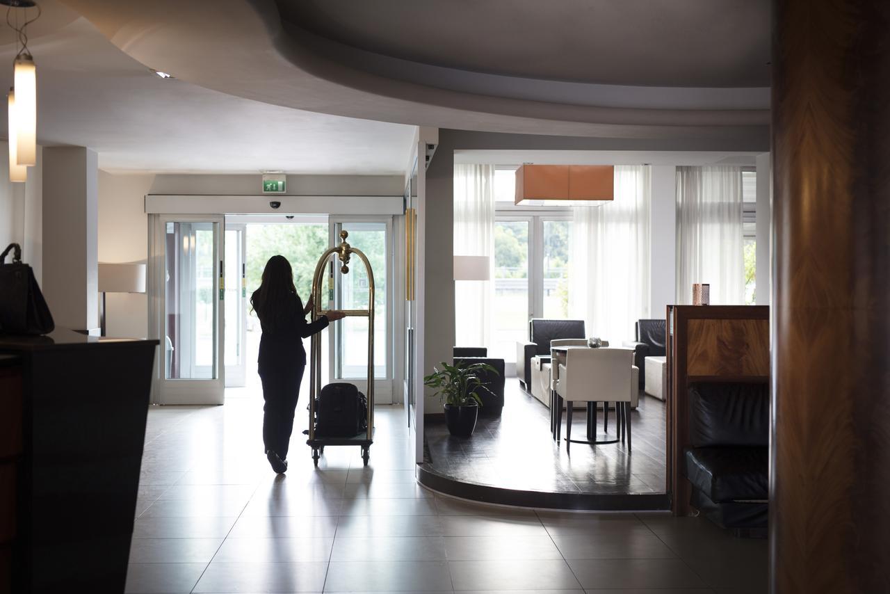Hotel Smart