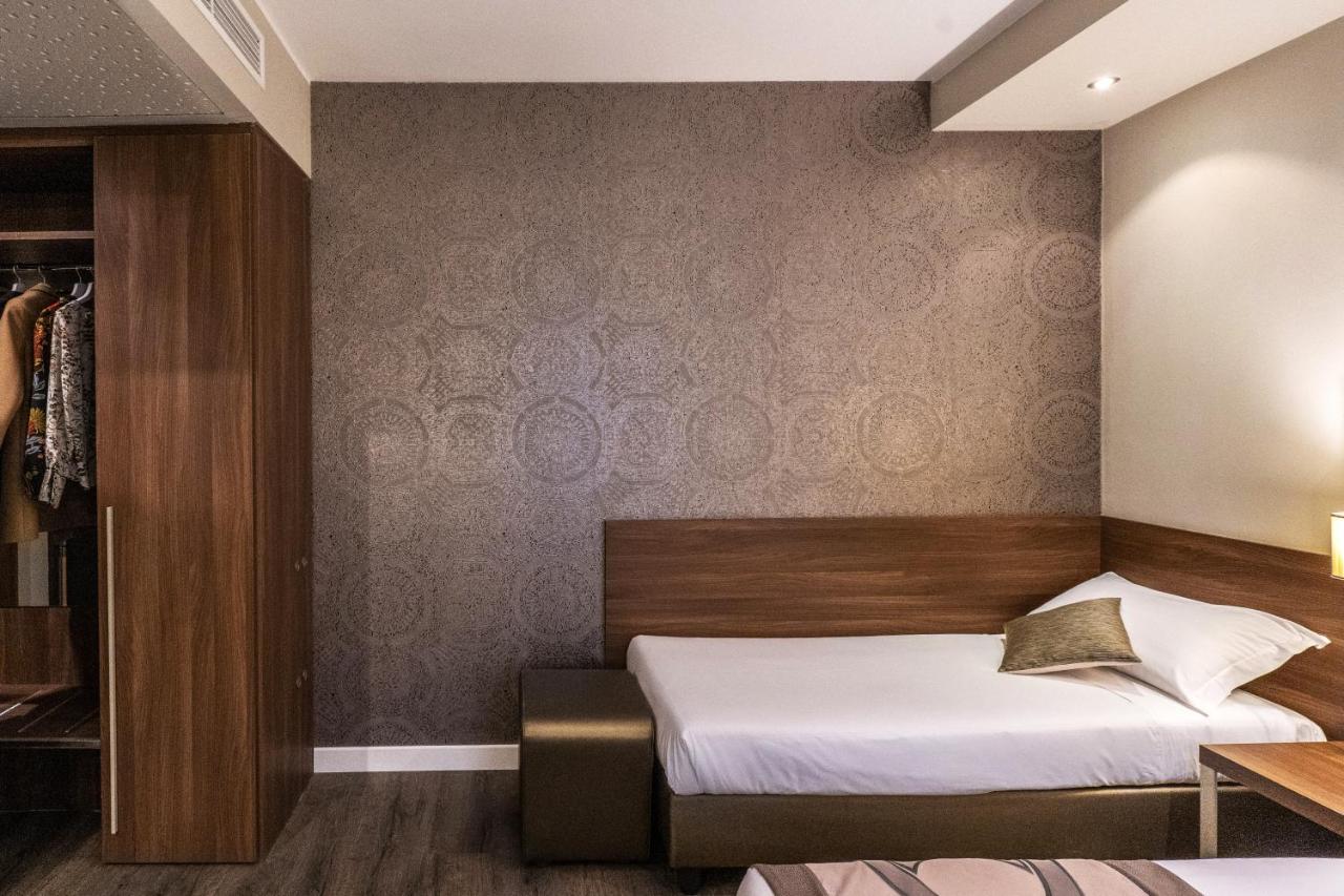 Smart Hotel 4*