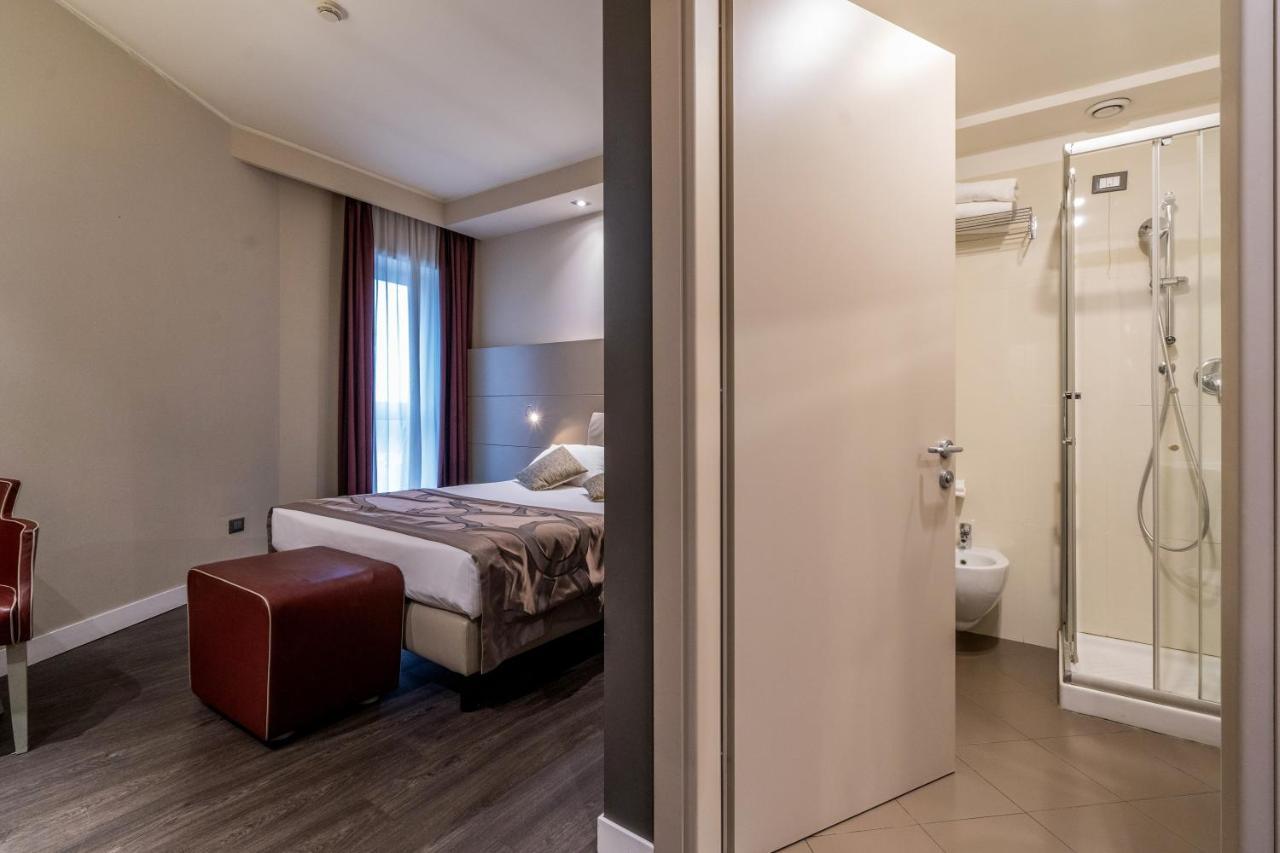 Hotel Smart